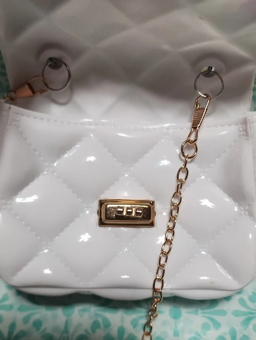 no brand charming white